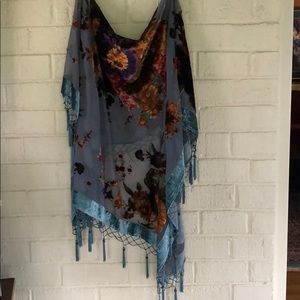 Chico’s velvet burn out scarf
